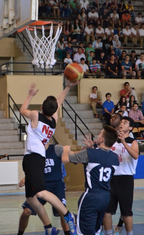 12naz-basketbol6.jpg