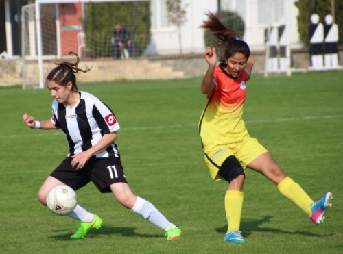 Nazillili Kadınlar 7 Eylül Gençlik Spor ile 2-2 Berabere Kaldı