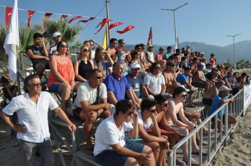 Plaj Futbol Ligi Kuşadası Etabı tamamlandı