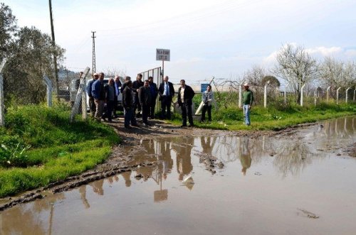 Söke’de Başkan Toyran, Kalcık Mevkiindeki sorunu yerinde inceledi