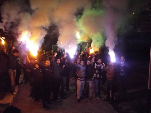 Taraftardan Futbolculara Moral Ziyareti