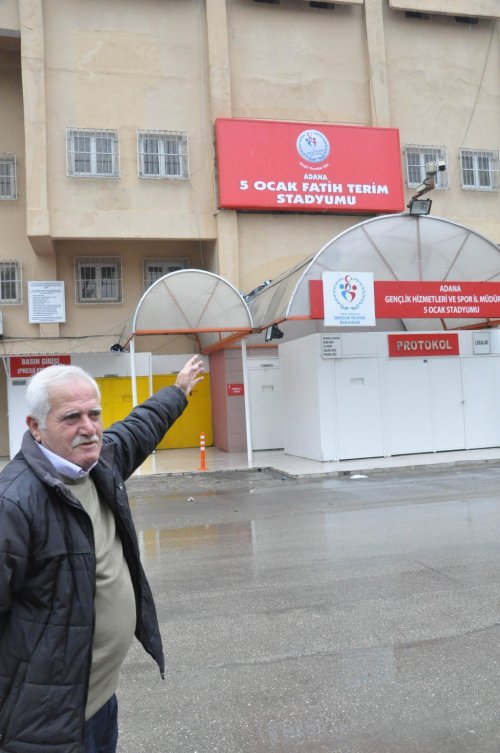 Tarihi Stada Fatih Terim’in Adı Verildi